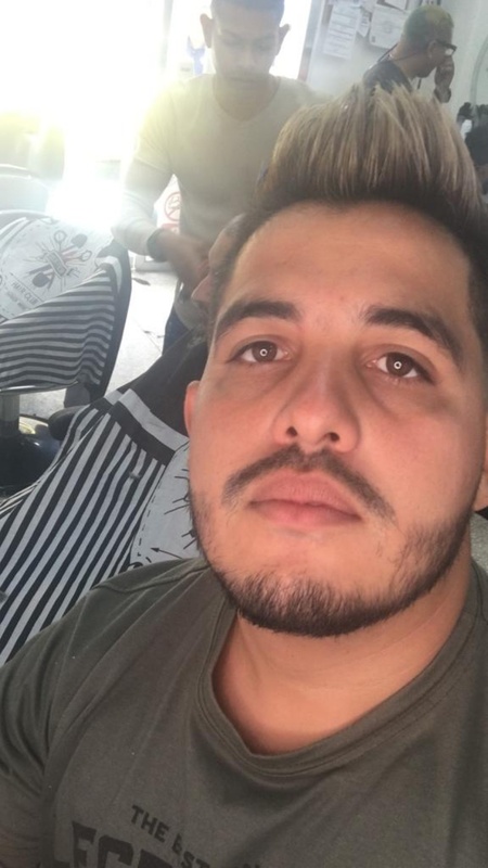 Date this happy Venezuela man Daniel from Maracay VE5703