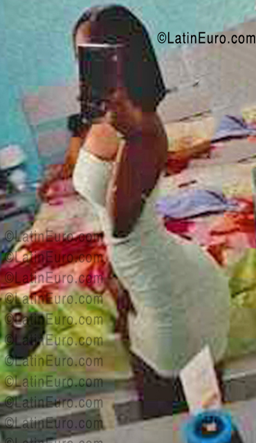 Date this foxy Dominican Republic girl Norky from Santo Domingo DO56656