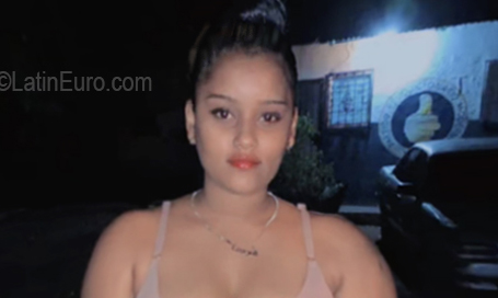 Date this athletic Dominican Republic girl Maria ysabel from Santo Domingo DO56691