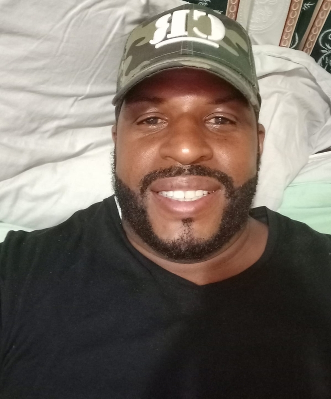 Date this stunning United States man CALIFORNIA KING from Hollywood US25631