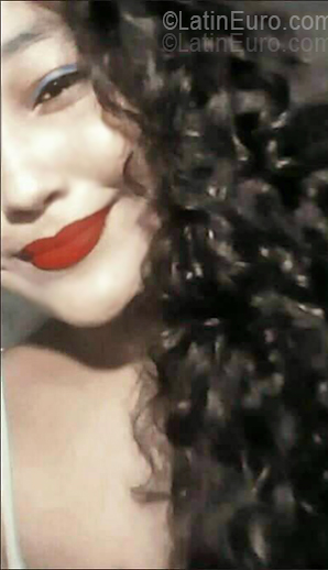 Date this cute Colombia girl Emma from Barranquilla CO33815