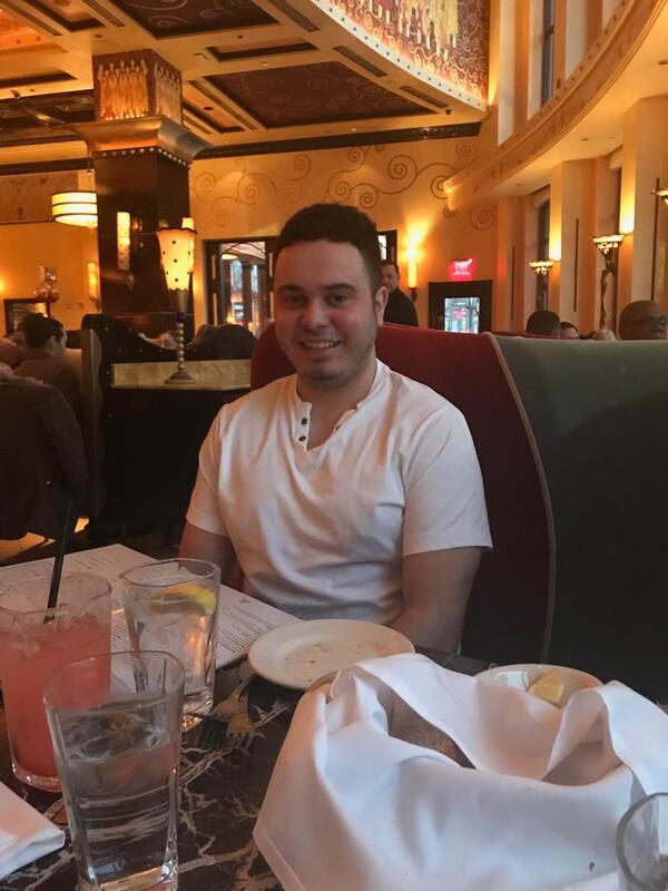 Date this beautiful United States girl Kobe from Oceanside US25724