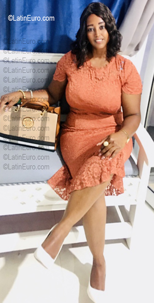 Date this funny Dominican Republic girl Jaquelin from Mao Valverde DO57351